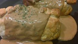 haggis wellington with whisky sauce